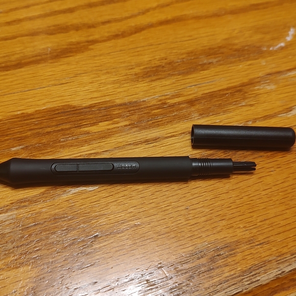 Wacom Intuos Drawing Tablet, Stylus, and Cable - Picture 5 of 6